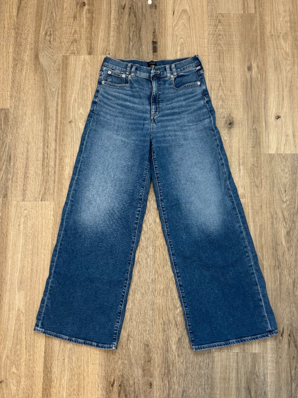 EUC J Crew Modern wide-leg jean in signature stretch (Size 28)